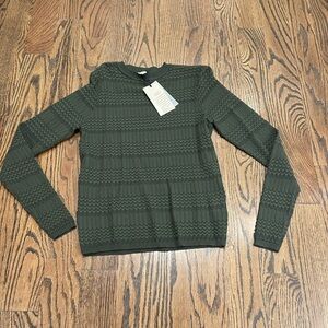Hunter green knit sweater